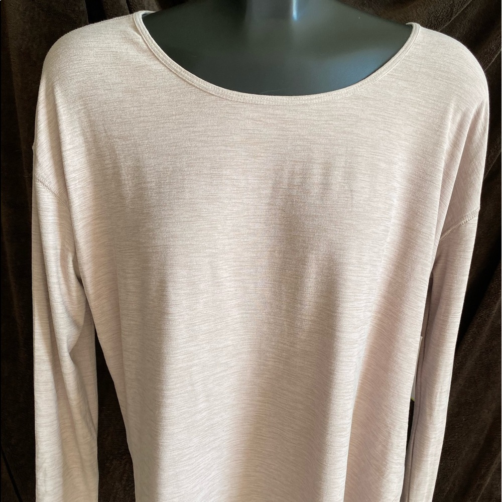 Old Navy Active // long sleeve breathe on tee